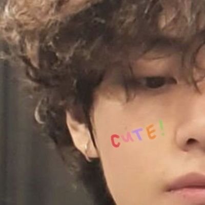 كل ما يخص الصياح على@BTS_twt
🇪🇬𝐸𝑔𝑦𝑝𝑖𝑜𝑛 𝑓𝑎𝑛
^🐥🐰🐿️🐨🐻🐹🐱^