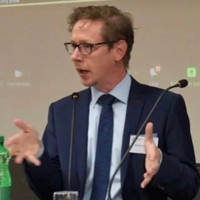 Guest Prof @UAntwerpen & Lecturer @UZH_ch
Former @CSS_ETHZurich @UniLeiden
Alumnus@WarwickUni
European & US strategy, US-China relations, neoclassical realism
