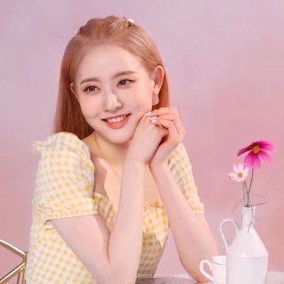 sieunhourly's profile picture. for stayc's main vocalist sieun