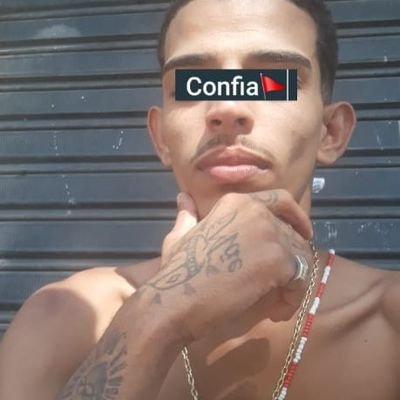 O meu silêncio é pior que todo meu barulho e caos 🤐🙅🏾‍♂️