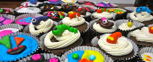 Cupcakes deliciosos!!
Encomendas pelo (51) 9552-1922 ou pelo contato.bcupcakes@gmail.com!
Peça já o seu!!!