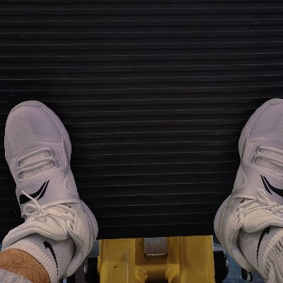 cnm24481327's profile picture. hhhhh