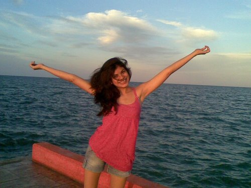 AngeMontaez's profile picture. 