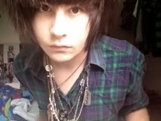 hey. im dillon. im 19. i love zack:3 yeah. we're married.

@LennyLovesYou is my bestest friend ever! :D
p.s. right now...my life couldnt get any better.ಠ_ಠ