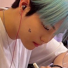 chiujuny's profile picture. 안녕! 여기 국승준