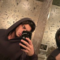 on your wishlist (@vivesniko) 's Twitter Profile Photo