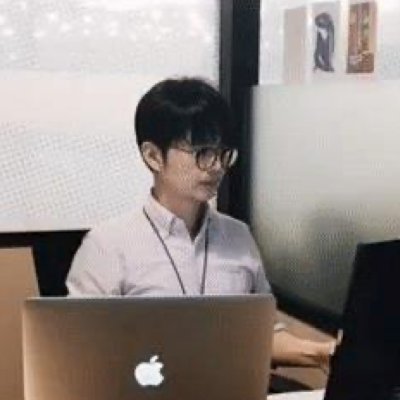 yusangjun7's profile picture. 코딩하는 약사. 데이터,알고리즘. Python, JS, Node,
Healthcare StartUP Cofounder.