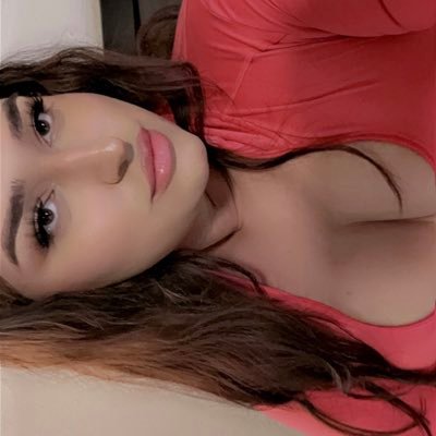 josiesexynine's profile picture. just a regular human being.