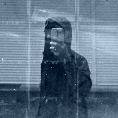 sh4f33zR's profile picture. A man who love woman scent fragrance. I sell perfume and I wear it. Welcome to Fragrance Haus, Fragdudes & Fragladies.