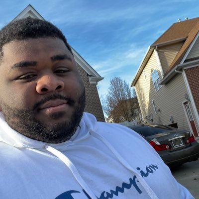 CamCam1310's profile picture. Cam VT’21 https://t.co/7OtsNfT2IY