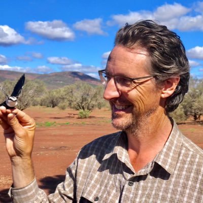 “Dr Dave” | Professor of Ecology, educator, maker | ecology, mistletoe, acoustics, conservation | updates on research, family & other beasts #AwesomeBirds