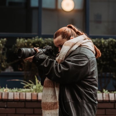 Dancer & Photographer. Graduate of NSCD 2019, Motionhouse apprentice 2020. Insta: @ellywelphotography