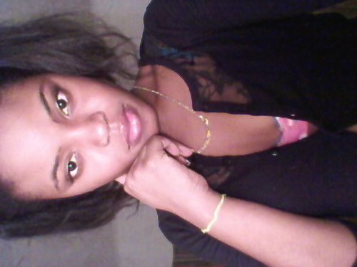 Badgurl305's profile picture. DONE with you now on to the Next..Funny,cool,silly,mean female swag,,Just Follow me,FUCK UM ALL #TEAMLIGHTSKIN ALL DAY