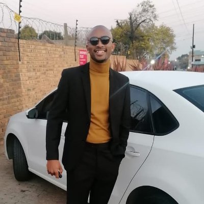 SimphiweHlomuka's profile picture. 