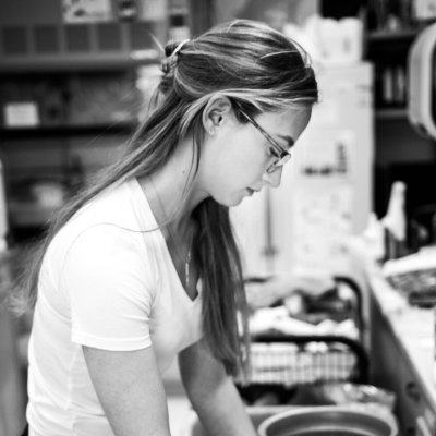 MargauxPinney's profile picture. Sandler Fellow @ UCSF, biochemist and protein evolution enthusiast.
https://t.co/flbPXbuLJK