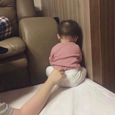 badokanterossss's profile picture. terang bulan