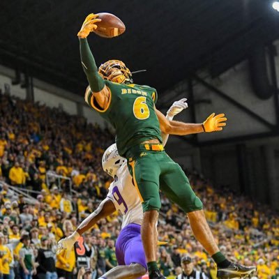 NDSU, Miami Dolphins, Duke basketball, Arizona Diamondbacks! and any team LeBron plays for! interested in Sports, Women and Beer!