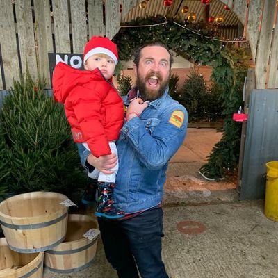 Dad/Husband/Chiropractor/NHS MSK Specialist/Singer- Los Devitos - Tiny Villains/Beardy