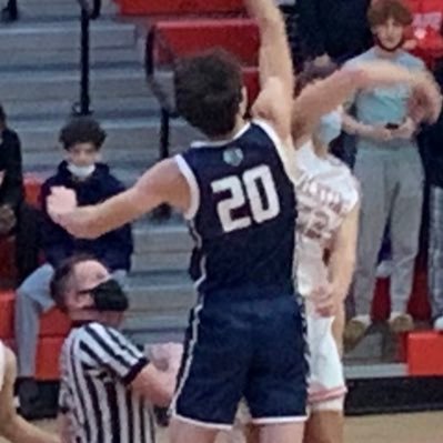 Cary Grove 2023 6’6 🏀 Highlights: https://t.co/k0K1Ip90ro