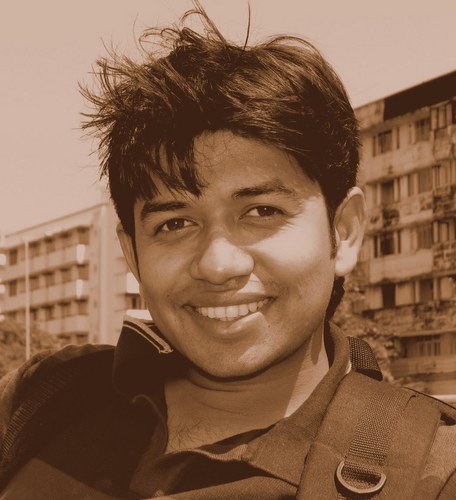 Marketing guy, MBA from @GreatLakes_MBA, Electronic Engineer. Love to dance, travel and party..