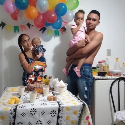 - Teus Beijos me facin💏👧🏽 EmillyVictoria & PietroWallace Meus Filhos ❤10-04-2018👧🏽31.01.2020 👶🏽Eu Te Amo💕 Whelingson Lima Amo👫👪💒.07.03.2015👫👨‍👩‍👧