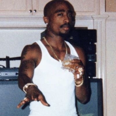 YizSang's profile picture. whatever happens, happens...🎴