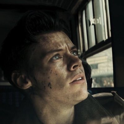 fan account supporting harry styles, celebrating his music and filmography. one direction. she/her. 21+. HSLOT 9/15/22.