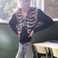 Mari (@sidisgusta) 's Twitter Profile