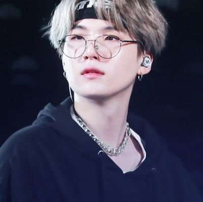 I'm an army girl 💜
In the Bangtan world💖