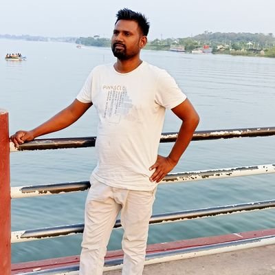 MonuBha03420035's profile picture. 