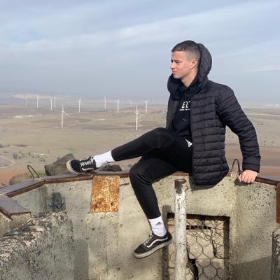 BarPeleg_'s profile picture. בעבר כתב ספורט בגלי צה״ל, היום, בחיפושים אחרי הפיד המתאים