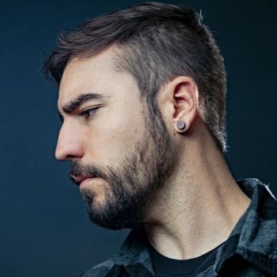Actor de doblaje y locutor audiovisual 🎙️🦖 Voz y Guitarra en DAGA🍂