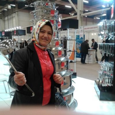 Akparti avcılar Kadın kolları yönetim kurulu üyesi . Ekonomi işler başkanı