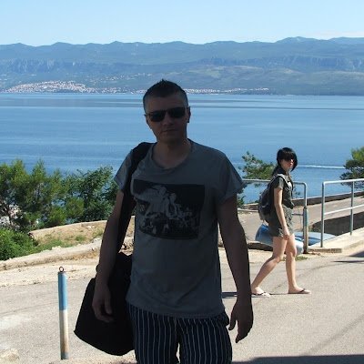 simlock71's profile picture. 