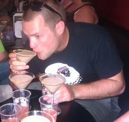 drewmcombs's profile picture. Yes.