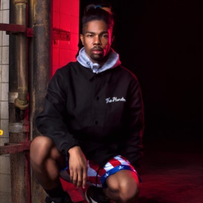 Yisrael {is-rael} Online Editor & Writer for @bleumagazine | Content Contributor for @bombshellbybleu | Email: Yisrael@bleulife.com