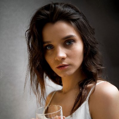 Xh49351422's profile picture. 