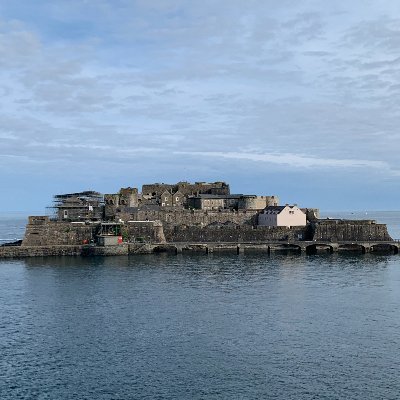 Island Fortress (fortress_island) Twitter