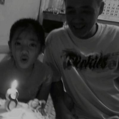 grlynarrza's profile picture. kunkun nd minions 👼 ;