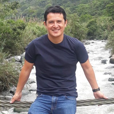 Papá de Santhy, Director del Grupo de Teatro Kontravia, escritor hasta que me doblen las campanas...