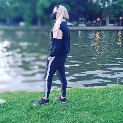 Ig: @elian_dante 
Soy nuevo Twitter 
zona de tigre 
20 años