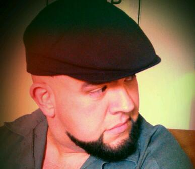 BigGuyWithAHat's profile picture. under construction