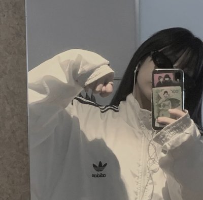 g29886317's profile picture. 裏垢始めました! JD2おっぱいは結構あります！💫