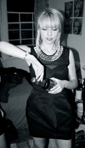 VictoriaFerg89's profile picture. Sofar Sounds http://t.co/qKPimah7LE yeeah buddy.