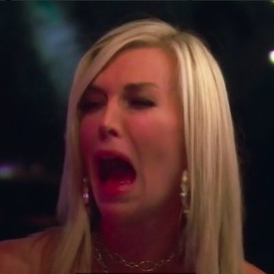 thatwassotrashy's profile picture. Why don't you have a piece of bread and maybe you'll calm down a little.