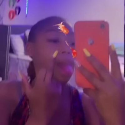 yonnafrm36ho3's profile picture. 👻🖕🏽.