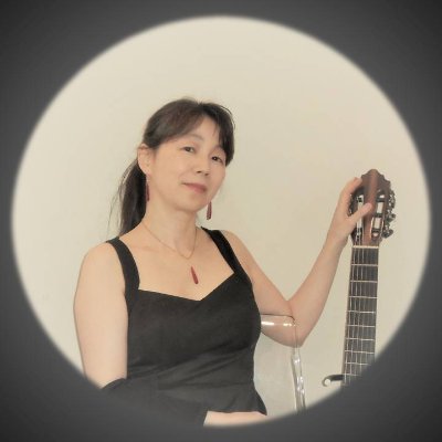 guitarist, composer, engineer
ギタリスト、作曲家、一級建築士