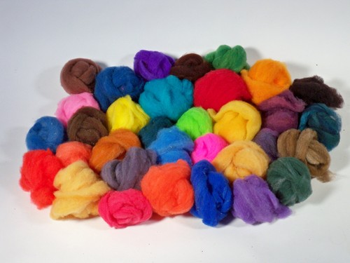 Hand Spinners, Felters & Fiber Artists buy Cormo Top, Covered Fleece,  Hand Dyed Roving & Mohair Roving & Locks from us. California Red Roving & Fleece also.