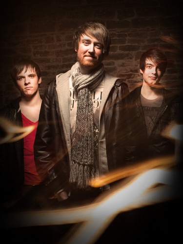 MakethisRelate's profile picture. A rock band from Glasgow. @kevinwalls @bigaidan @danny6060