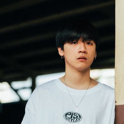 townspp_'s profile picture. ᴛʜʀᴇᴇ ᴍᴀɴ ᴅᴏᴡɴ ɪs ᴛʜᴇ sᴀғᴇ ᴘʟᴀᴄᴇ ᴏғ ᴍʏ ʜᴇᴀʀᴛ. 🤍